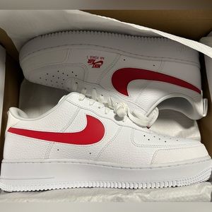 NEW- Nike Air Force 1 LV8 Utility- Red and White